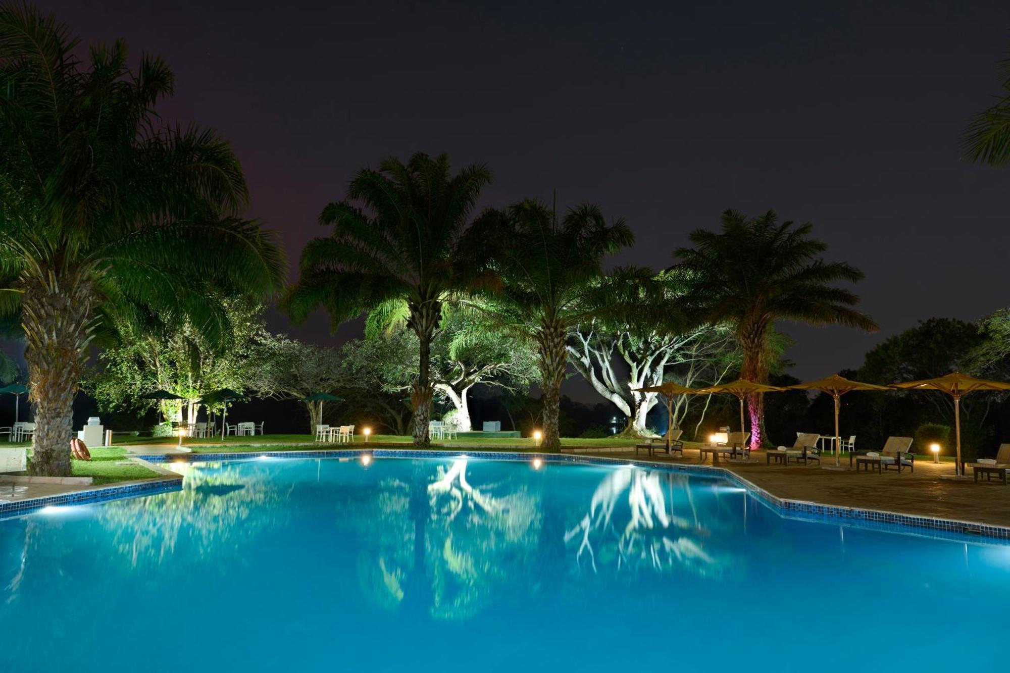 Hotel Pullman Lubumbashi Grand Karavia. Extérieur photo