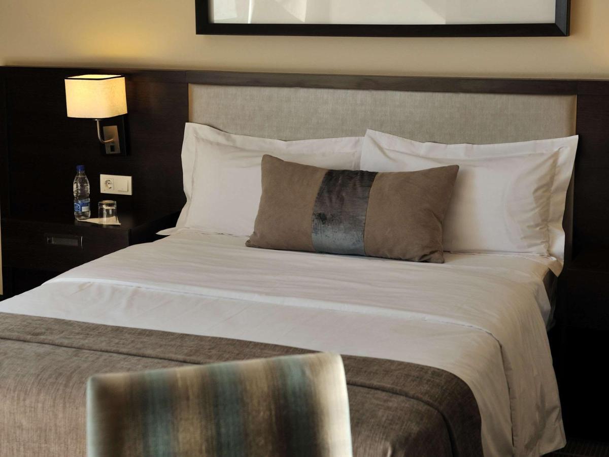 Hotel Pullman Lubumbashi Grand Karavia. Extérieur photo